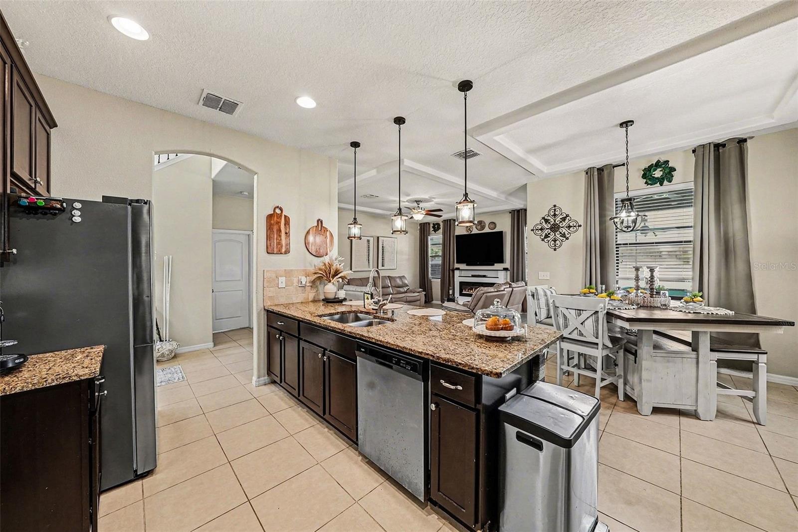 Kitchen - 12530 BALLENTRAE FOREST DR, RIVERVIEW, FL 33579