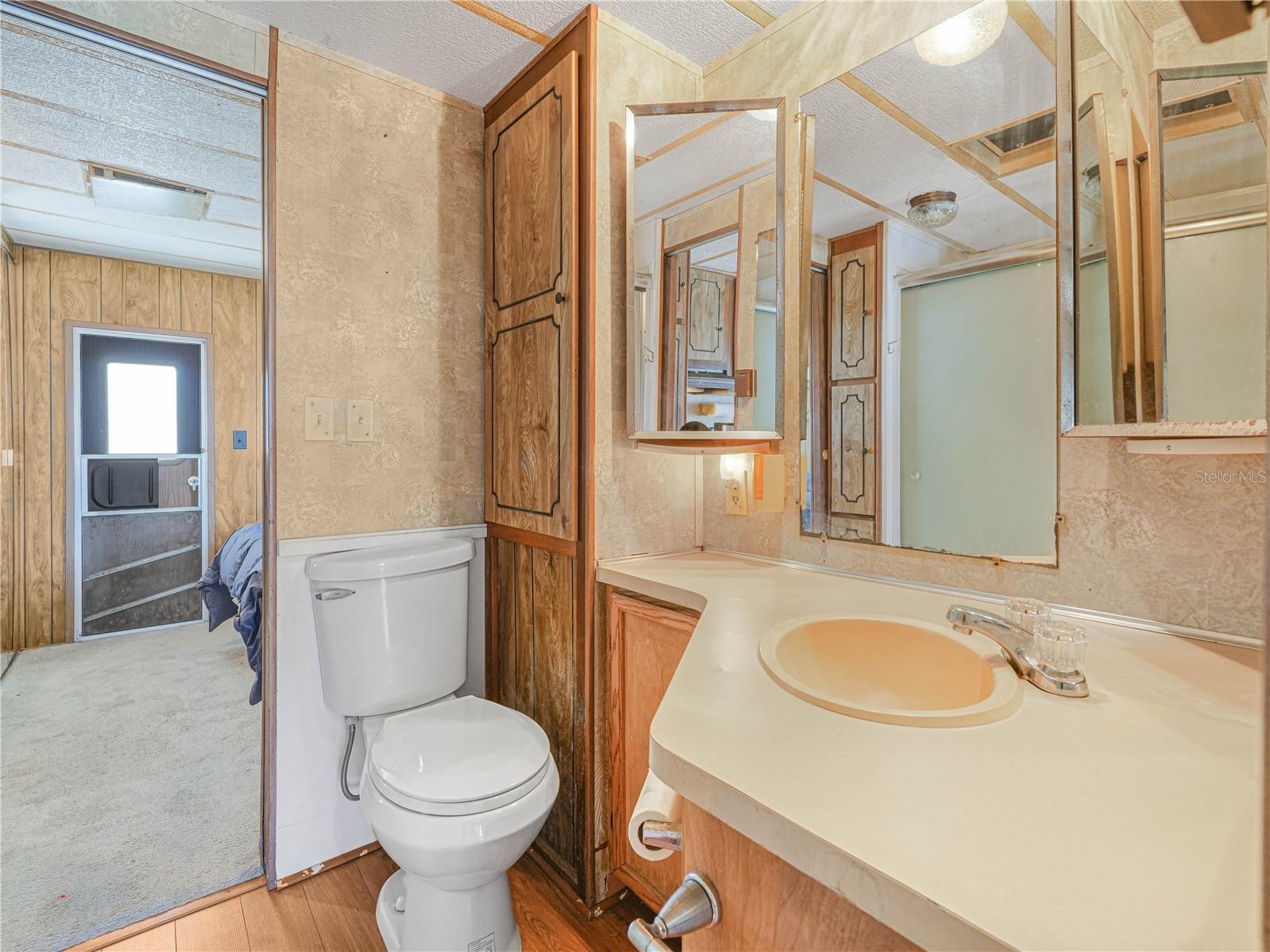 K4903273 Property Photo