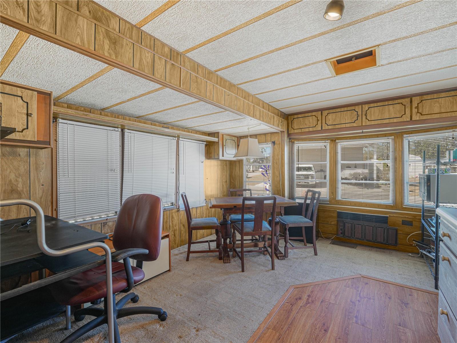 K4903273 Property Photo