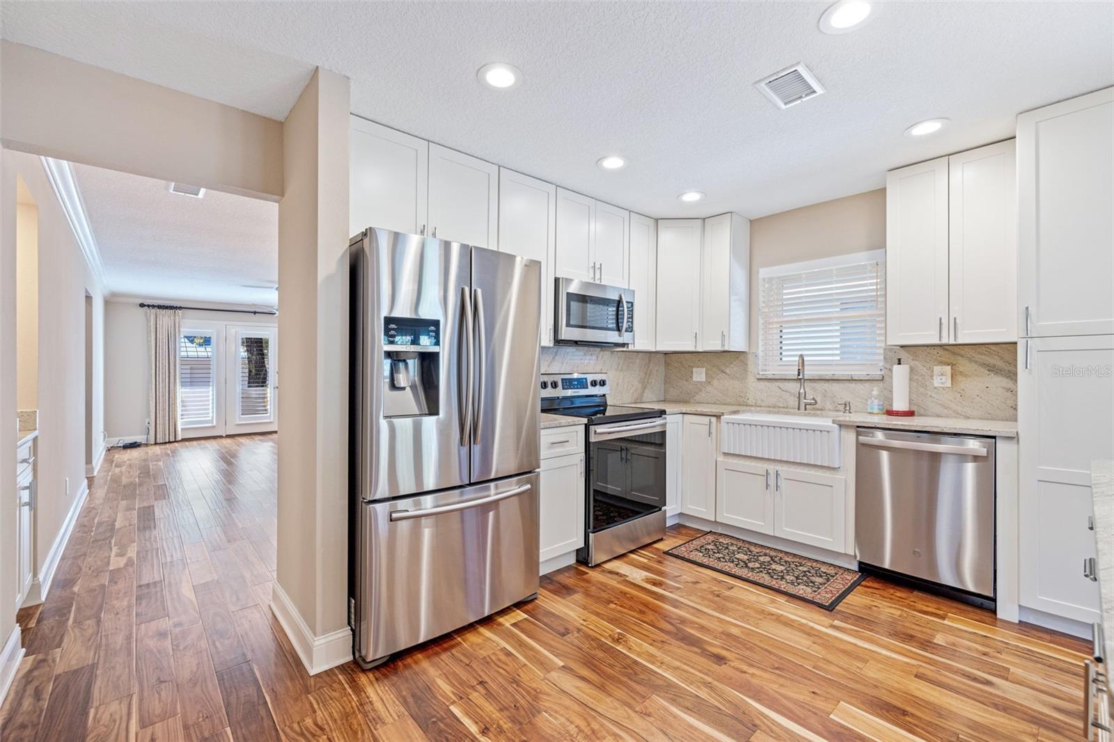 TB8472984 Property Photo