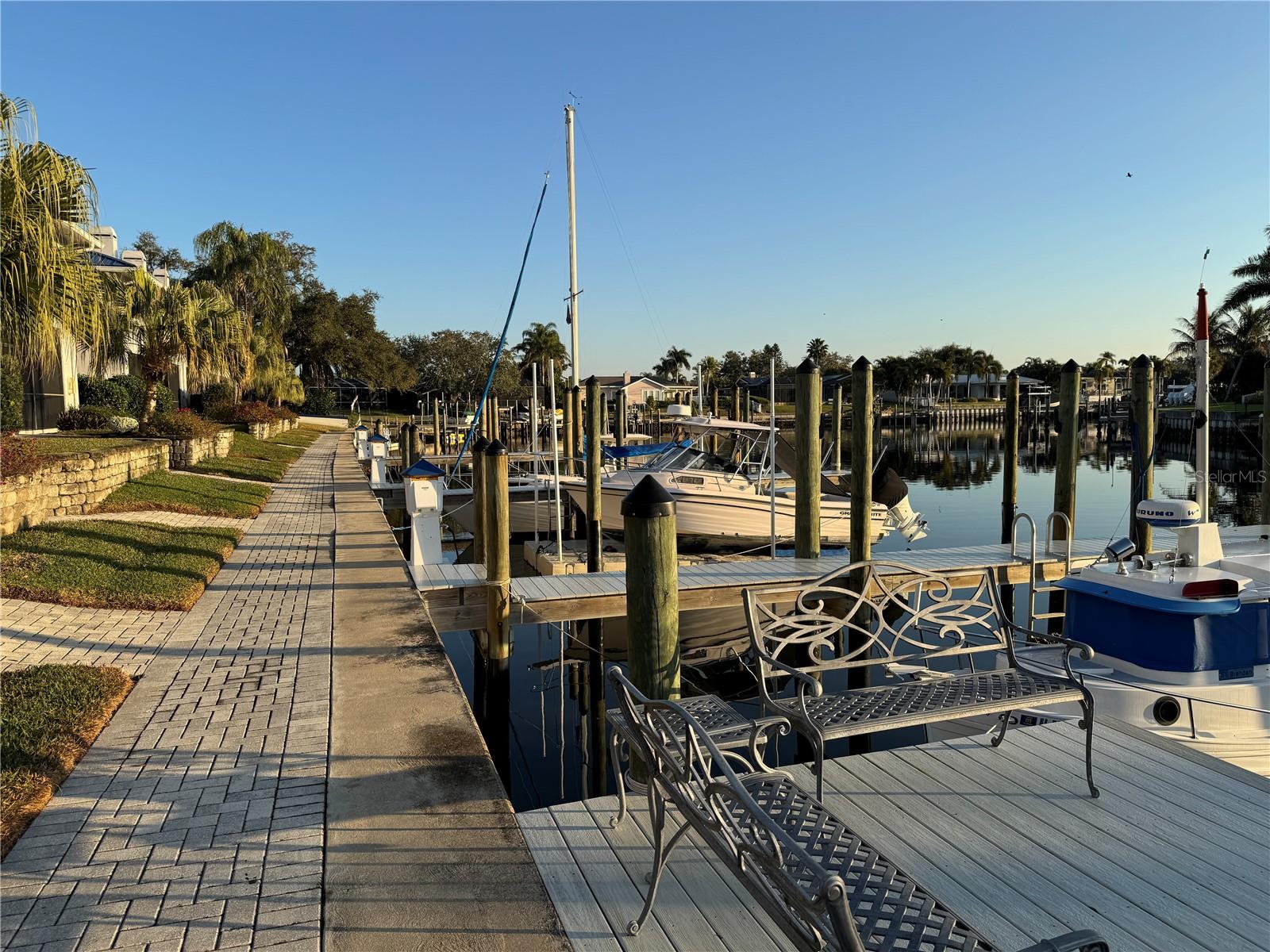 TB8472984 Property Photo