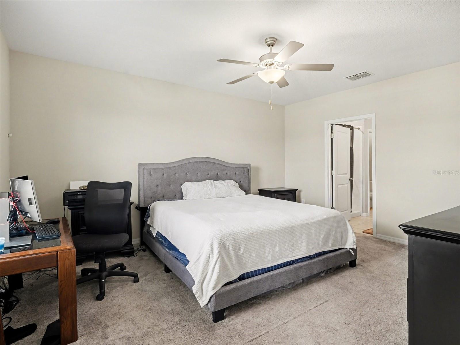 15453 BROAD BRUSH DR, SUN CITY CENTER, FL, 33573