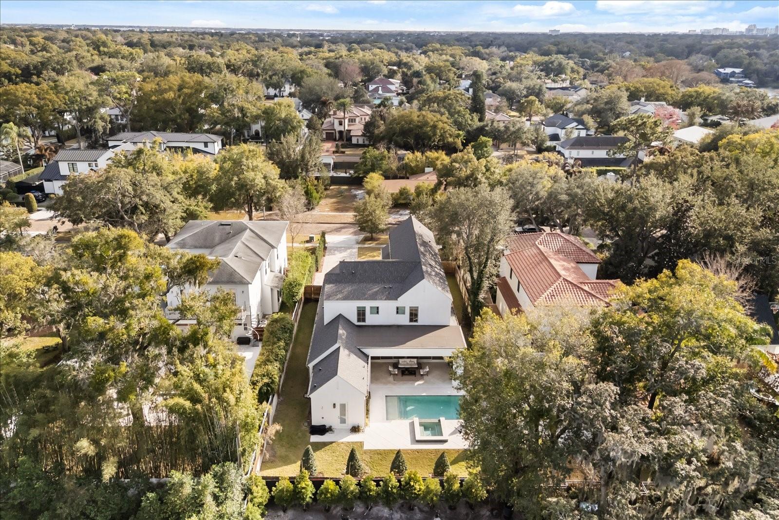 O6380037 Property Photo