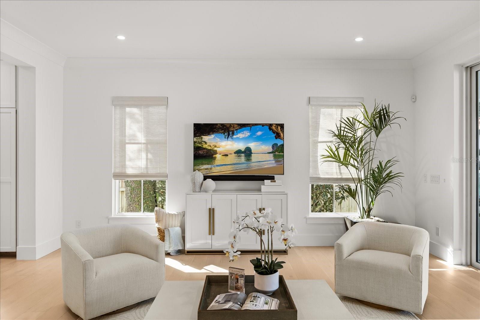 O6380037 Property Photo