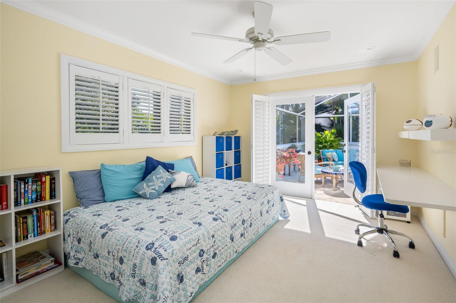 V4947182 Property Photo