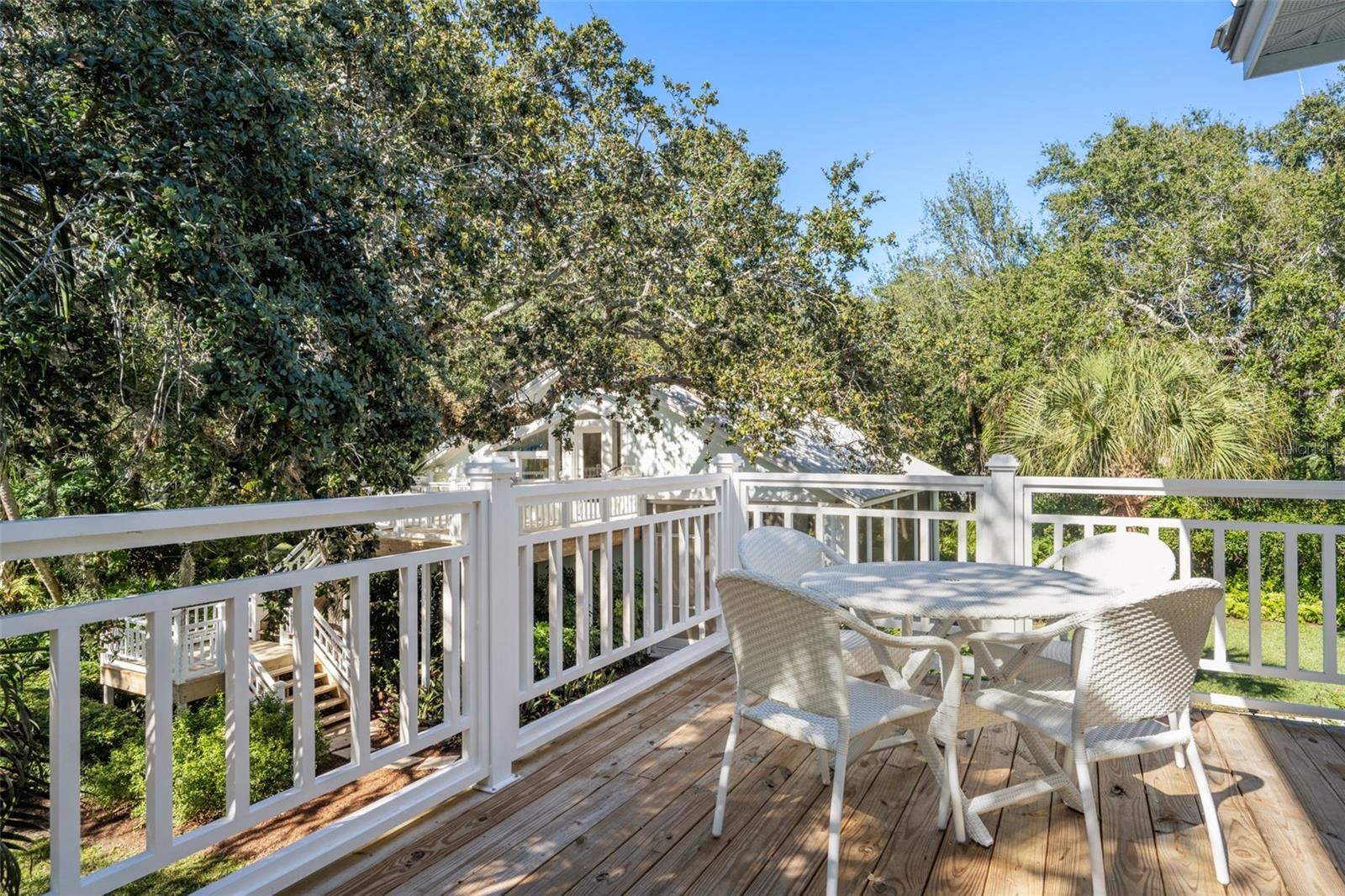 V4947182 Property Photo