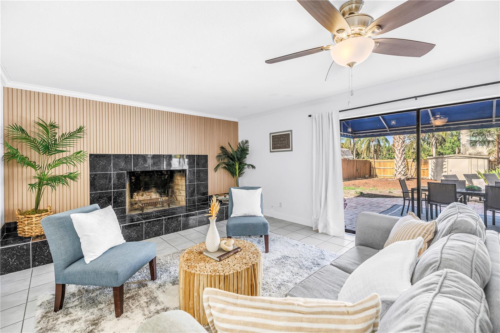 Multiple spaces for entertaining