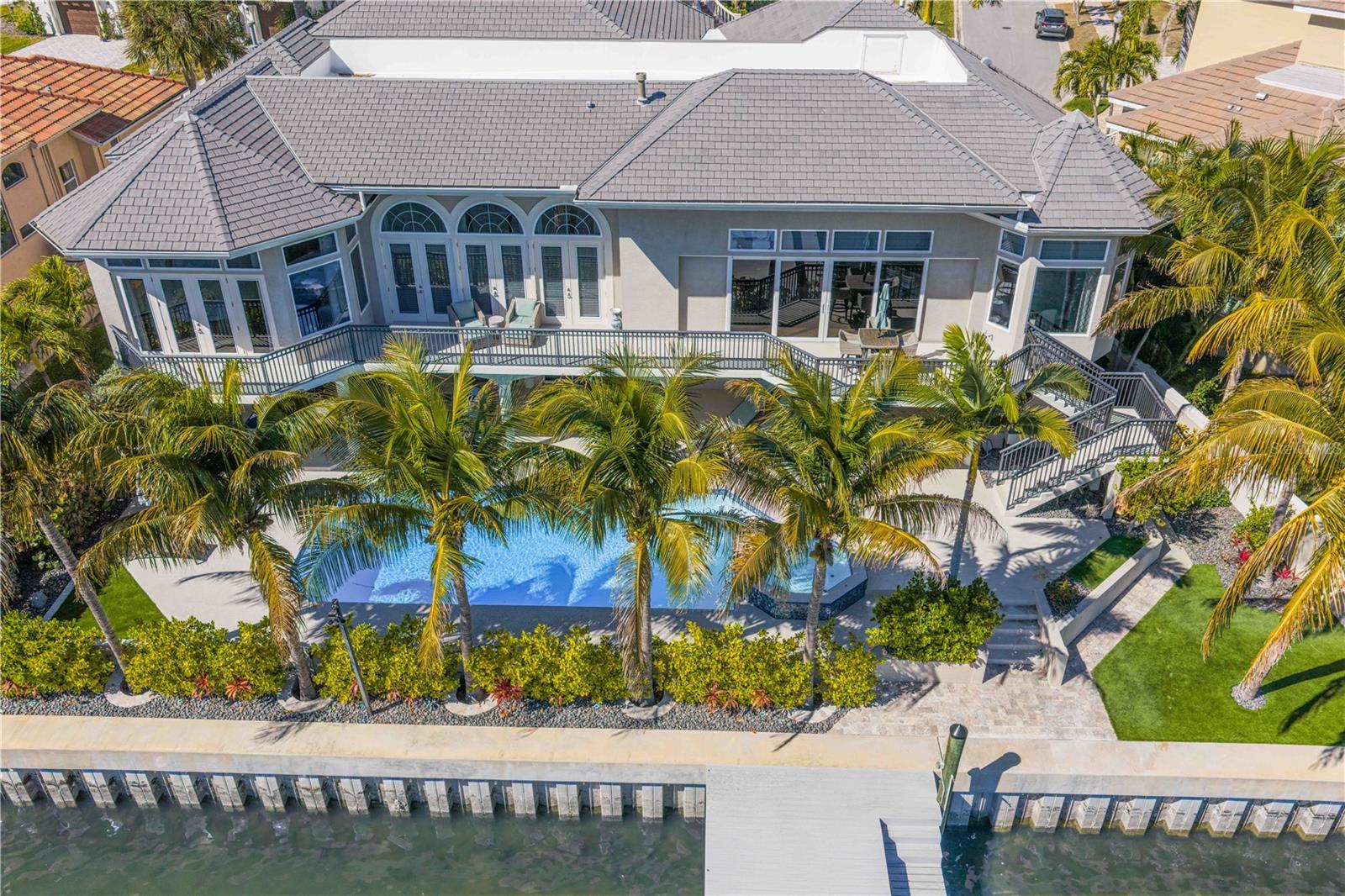 TB8473103 Property Photo