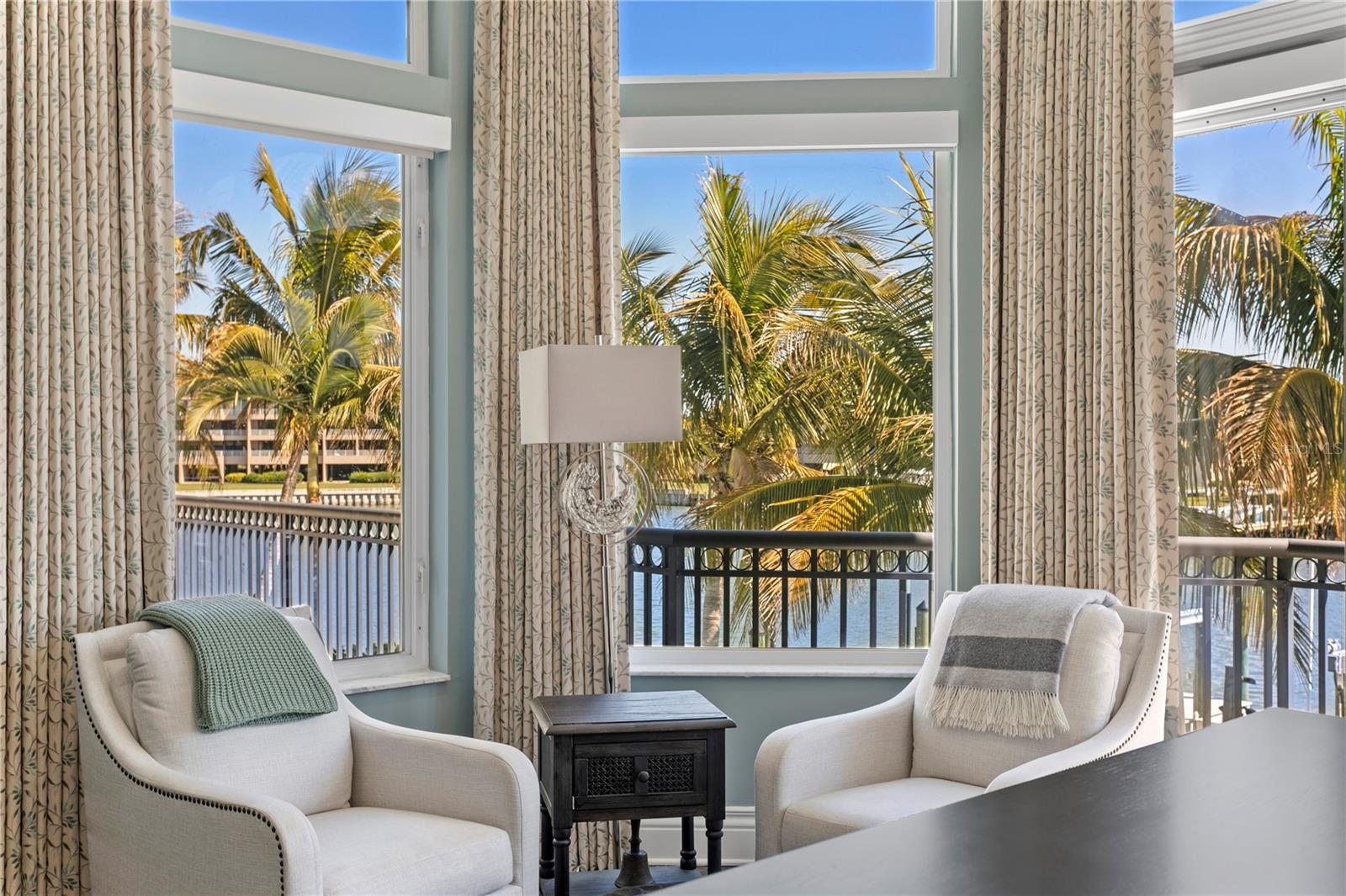 TB8473103 Property Photo