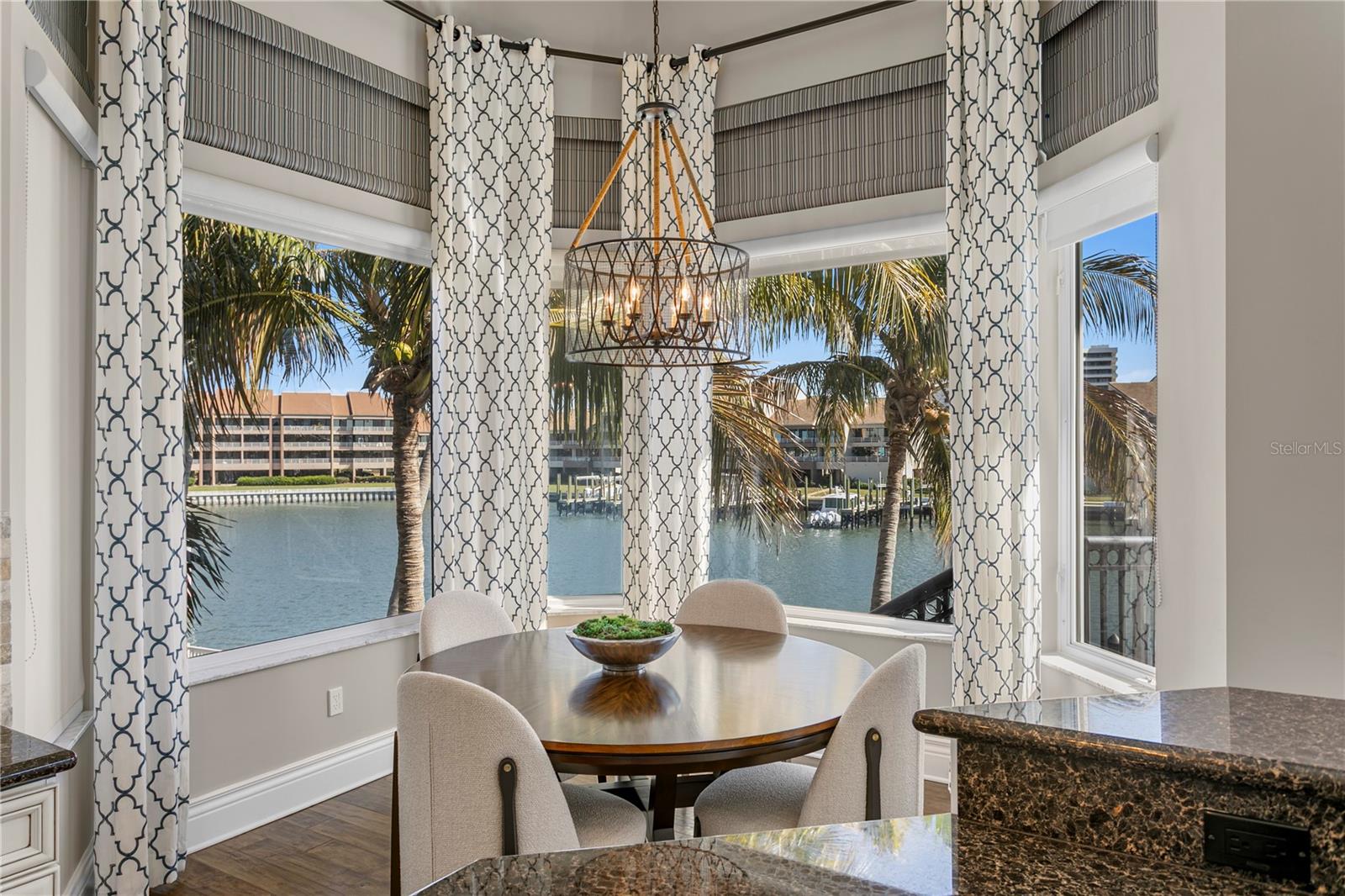 TB8473103 Property Photo