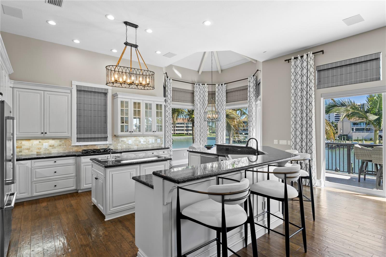 TB8473103 Property Photo