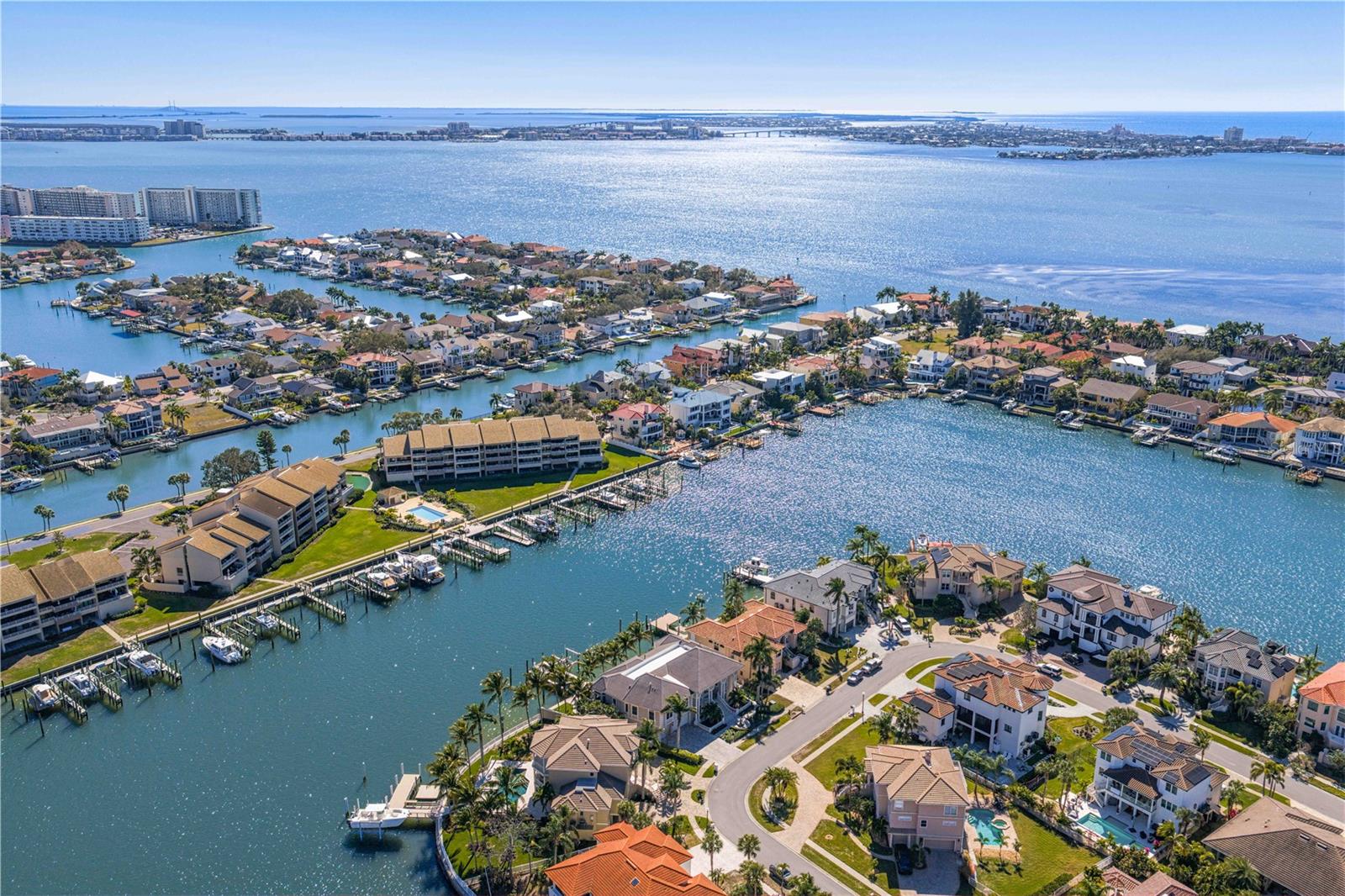 TB8473103 Property Photo