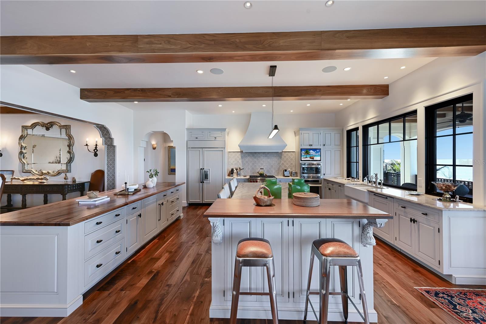 D6146024 Property Photo