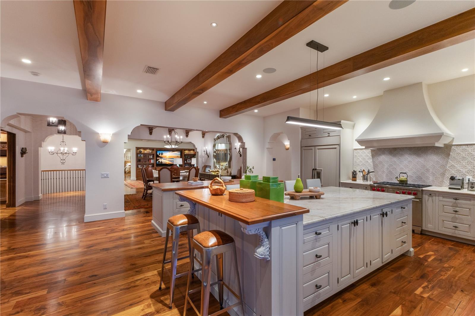 D6146024 Property Photo