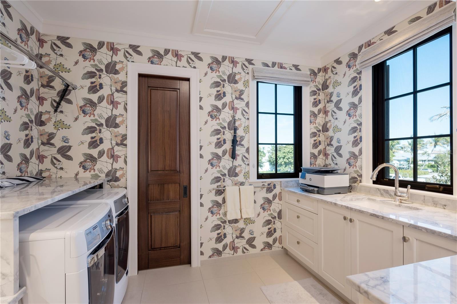 D6146024 Property Photo