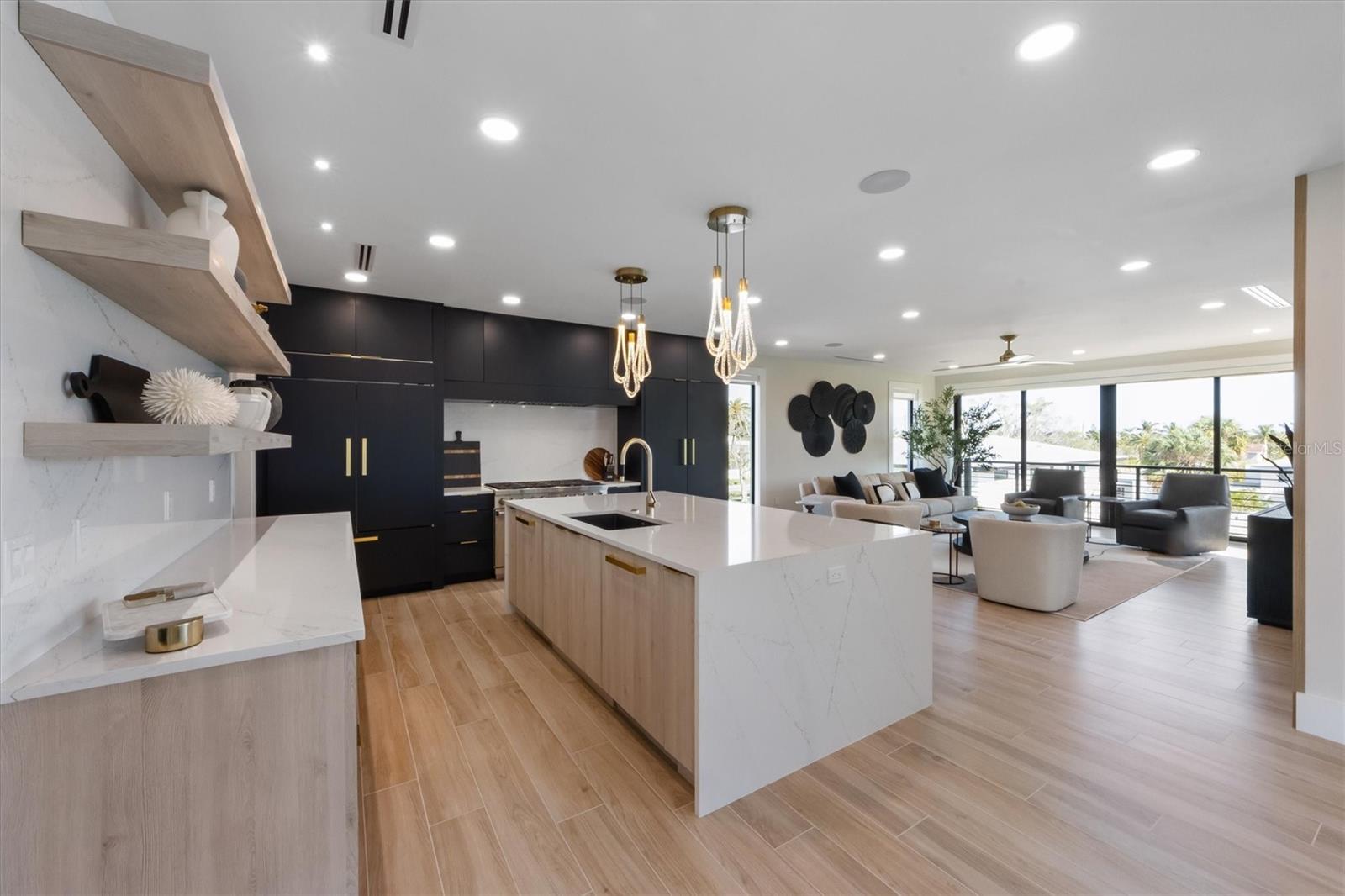 A4681449 Property Photo