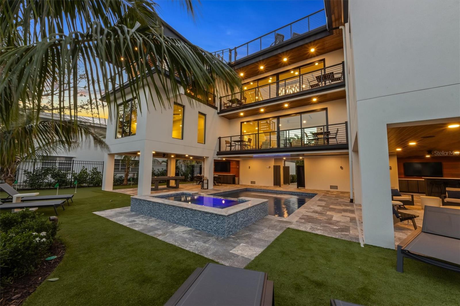 A4681449 Property Photo