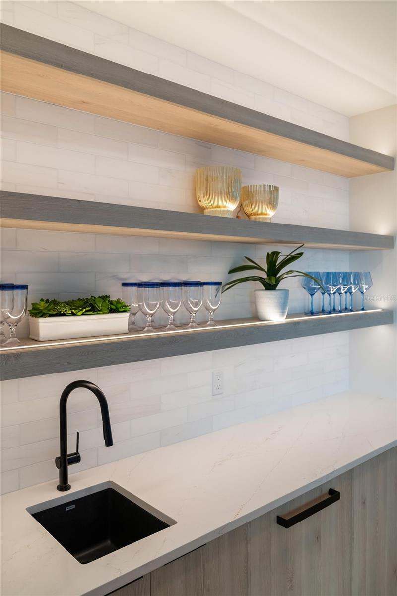 A4681449 Property Photo