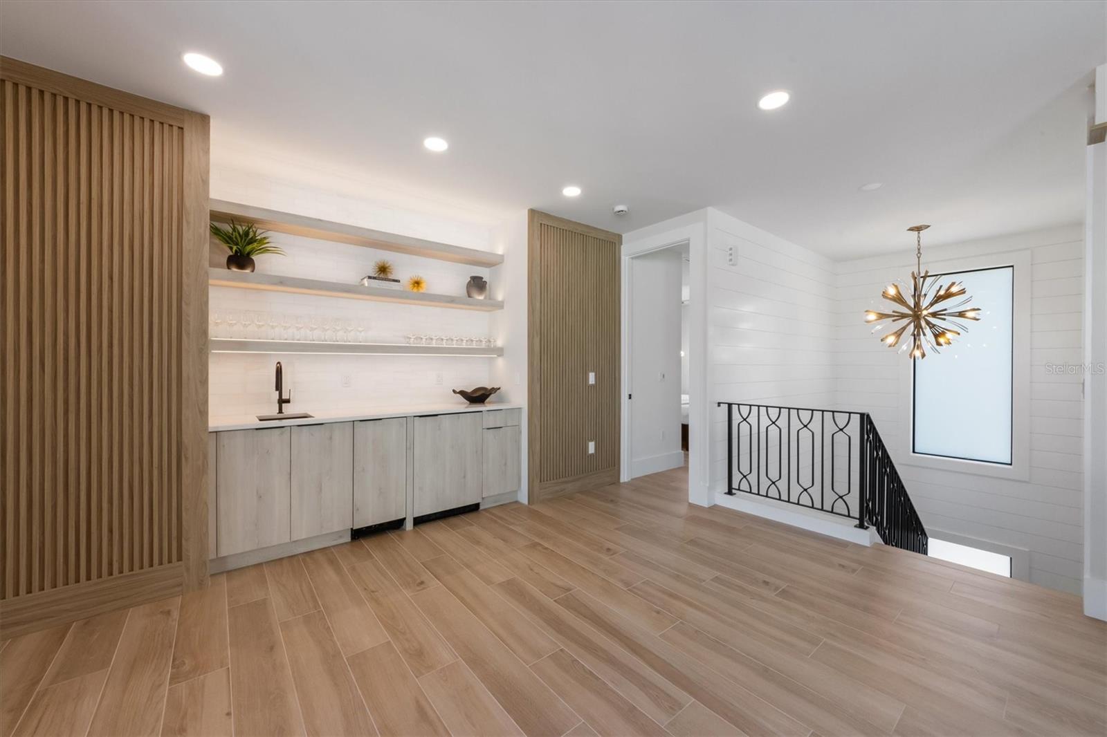 A4681449 Property Photo