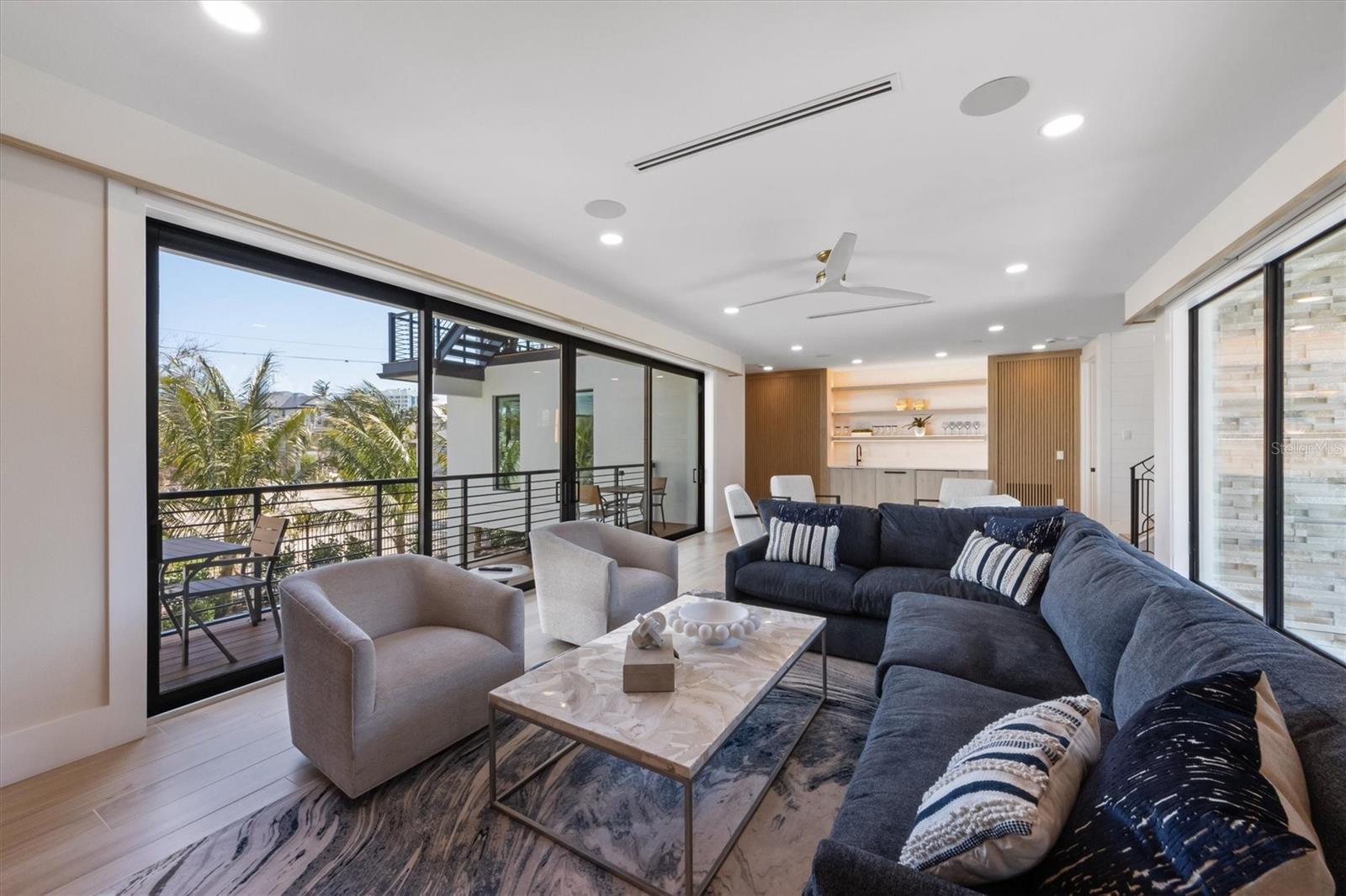 A4681449 Property Photo