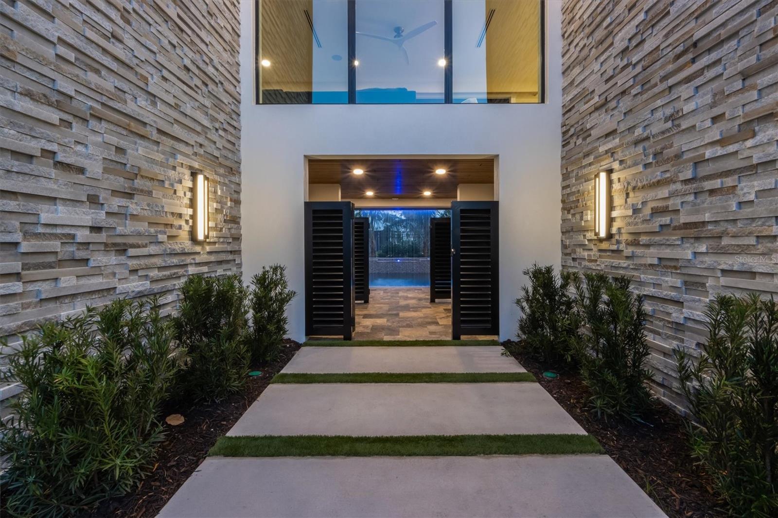 A4681449 Property Photo