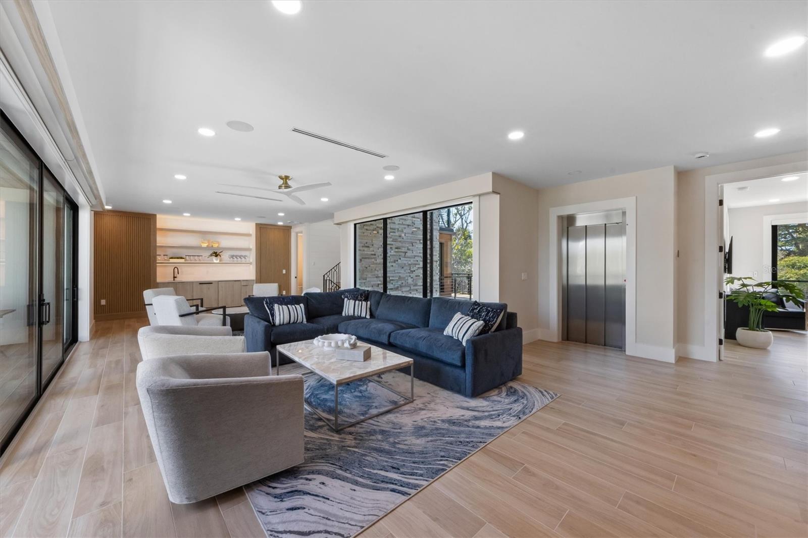 A4681449 Property Photo