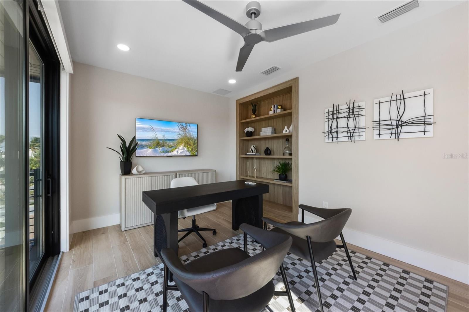 A4681449 Property Photo