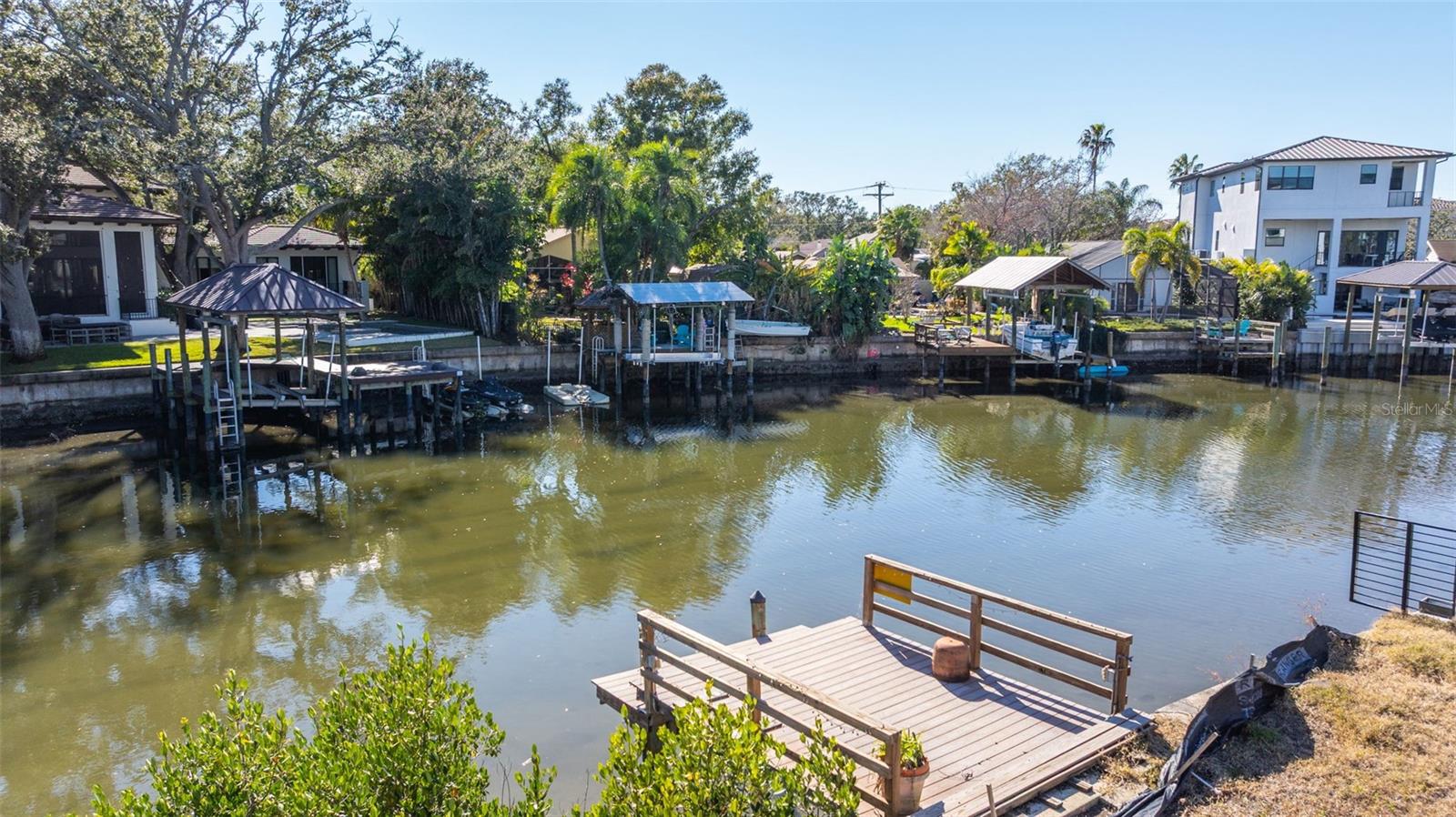 TB8473225 Property Photo