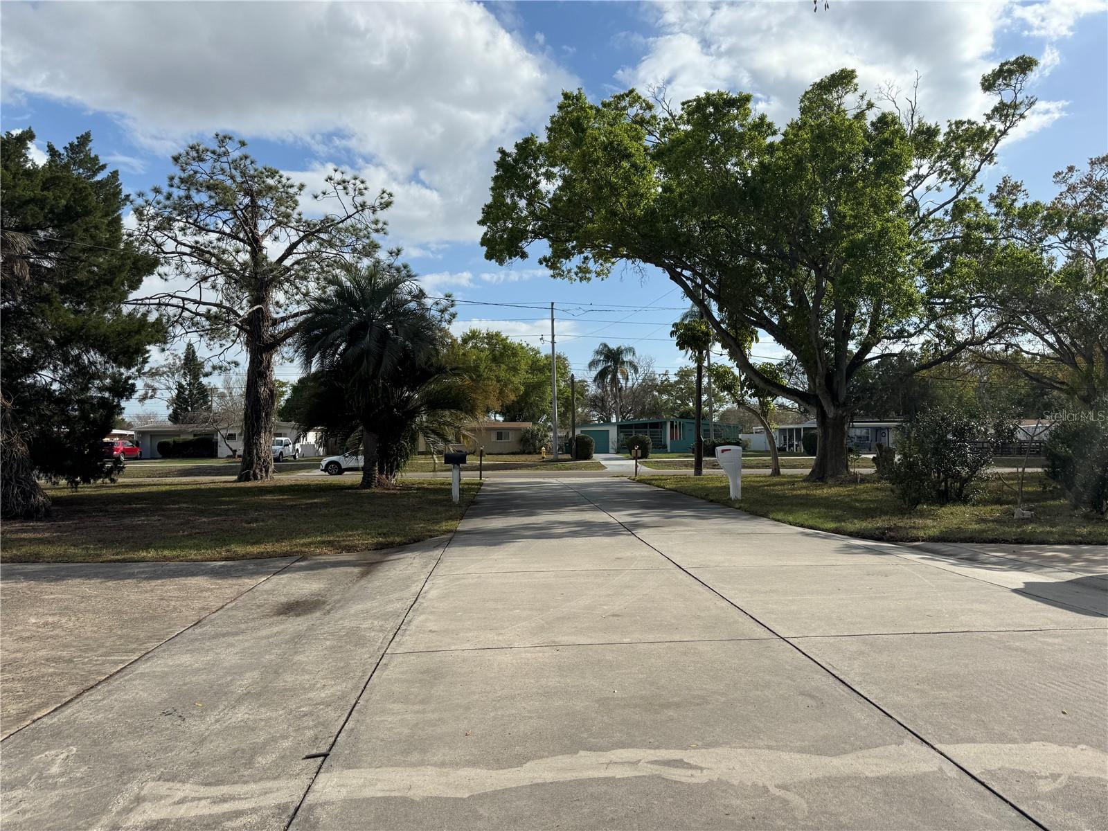 1546 BELLEAIR RD, CLEARWATER, FL, 33756