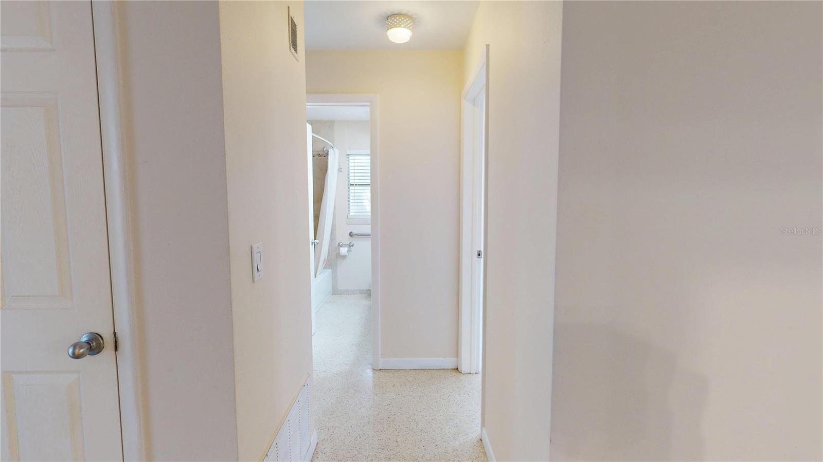 1546 BELLEAIR RD, CLEARWATER, FL, 33756