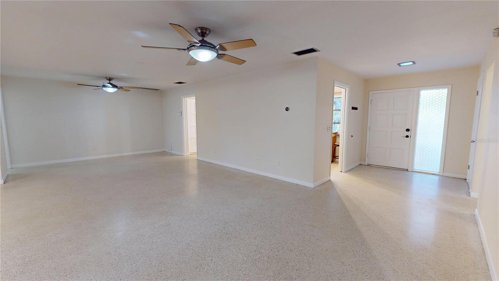 1546 BELLEAIR RD, CLEARWATER, FL, 33756