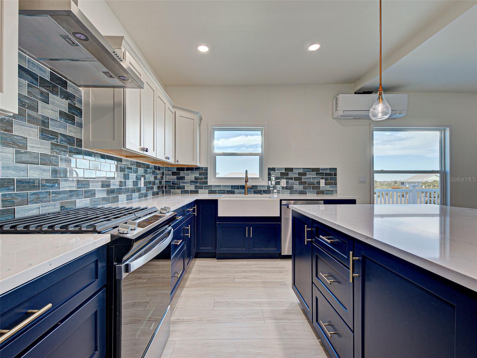 13095 VIA CASSIA, PLACIDA, FL, 33946