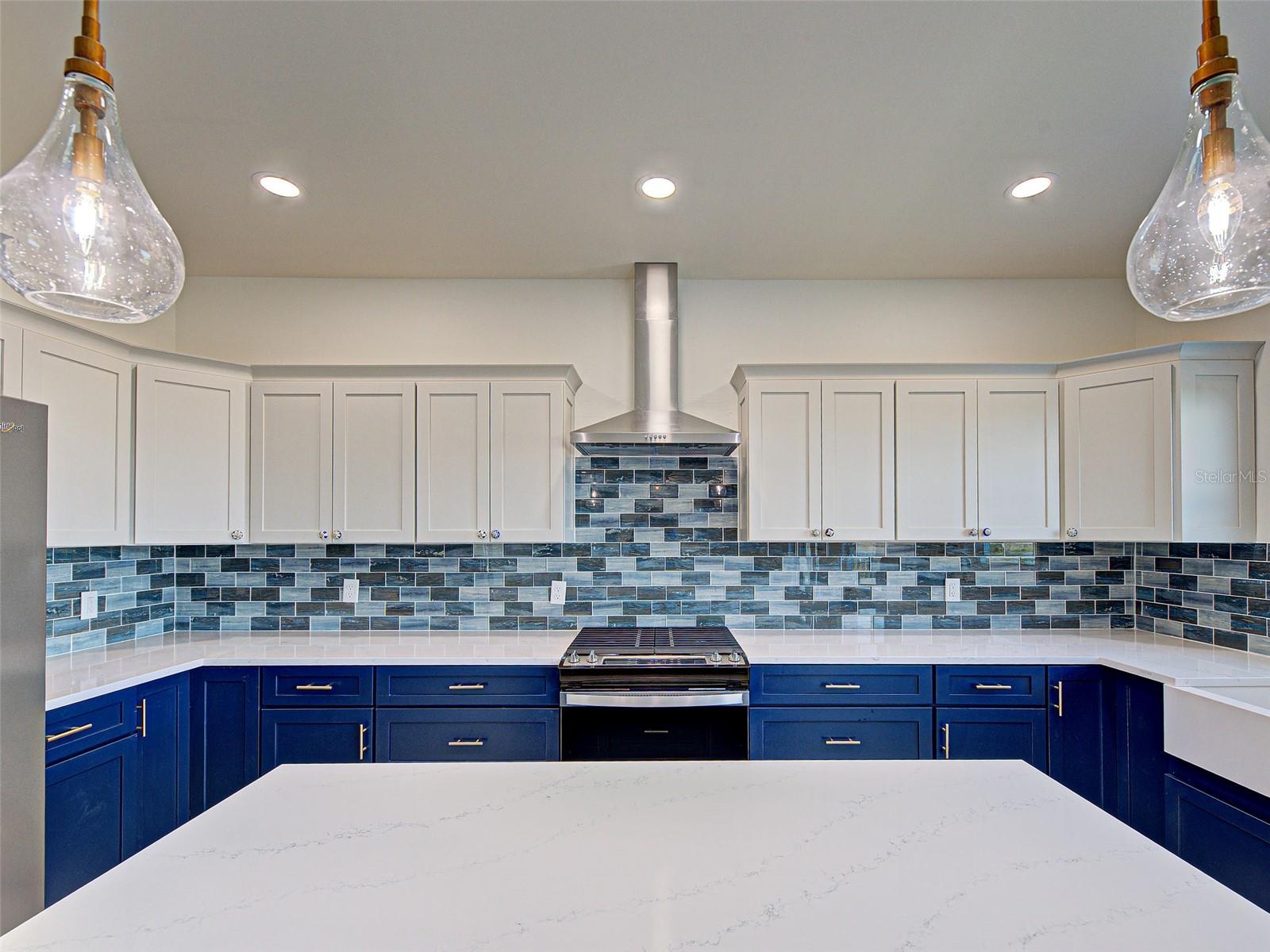13095 VIA CASSIA, PLACIDA, FL, 33946