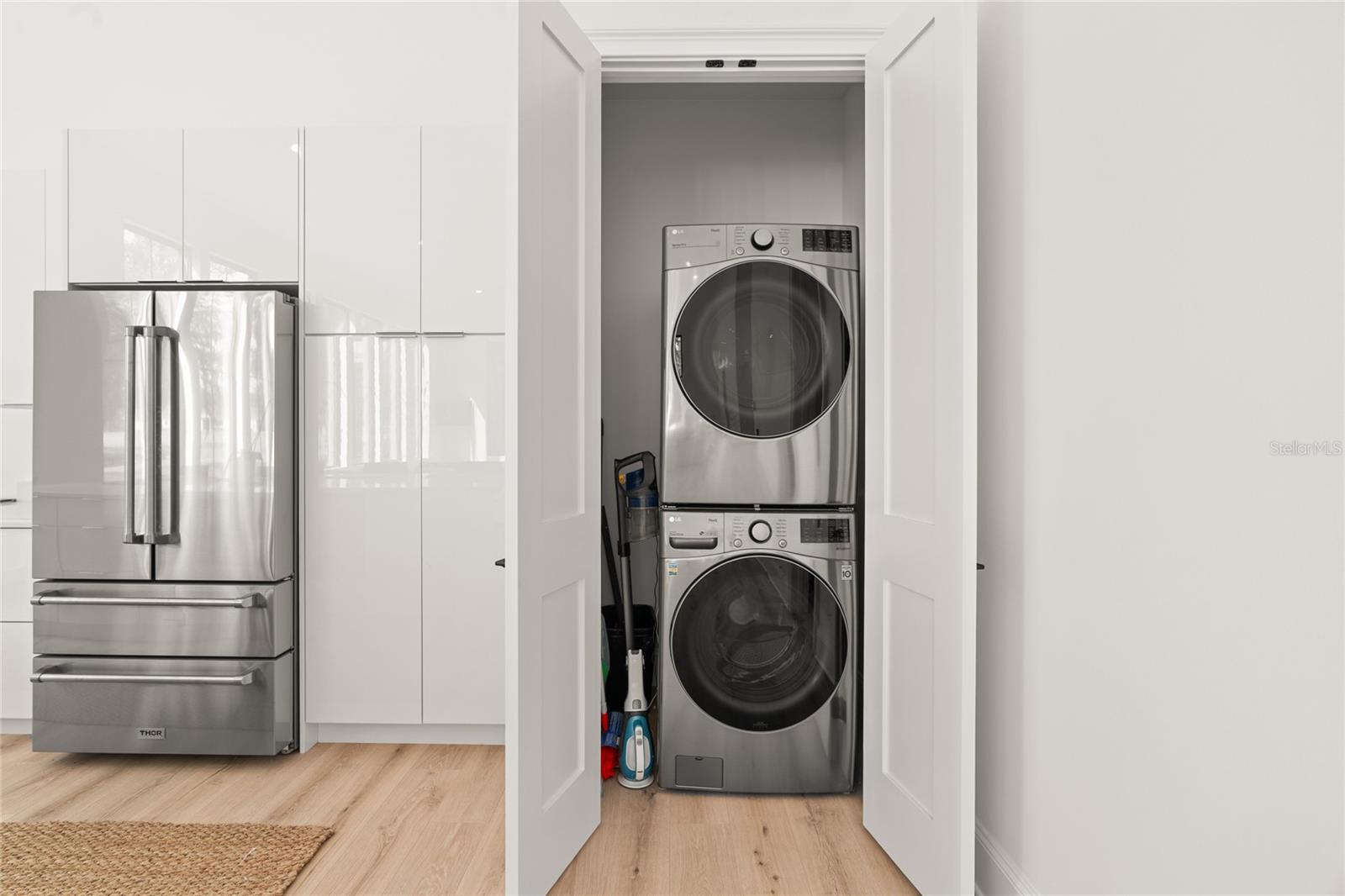 OM718236 Property Photo