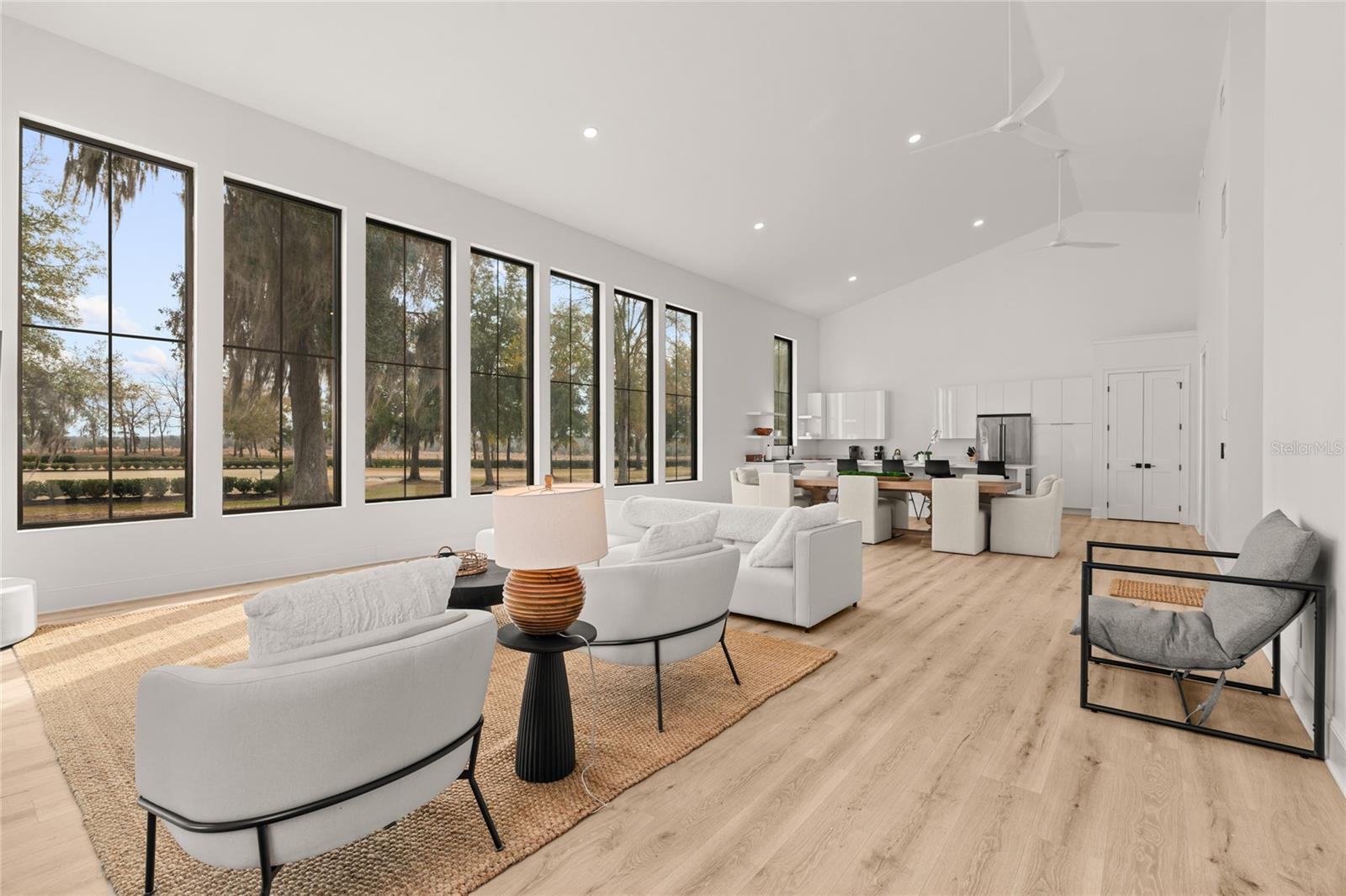 OM718236 Property Photo