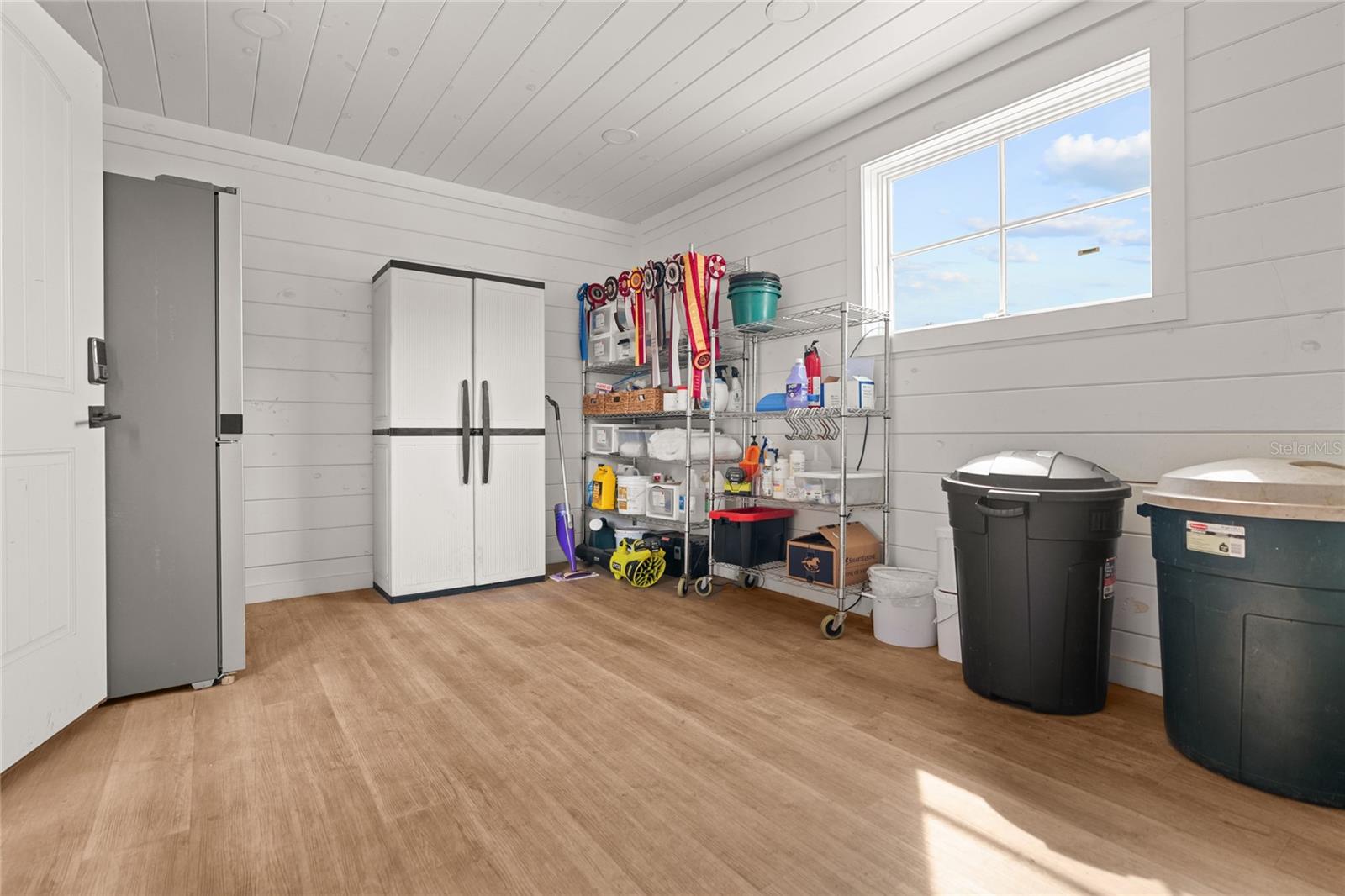 OM718236 Property Photo