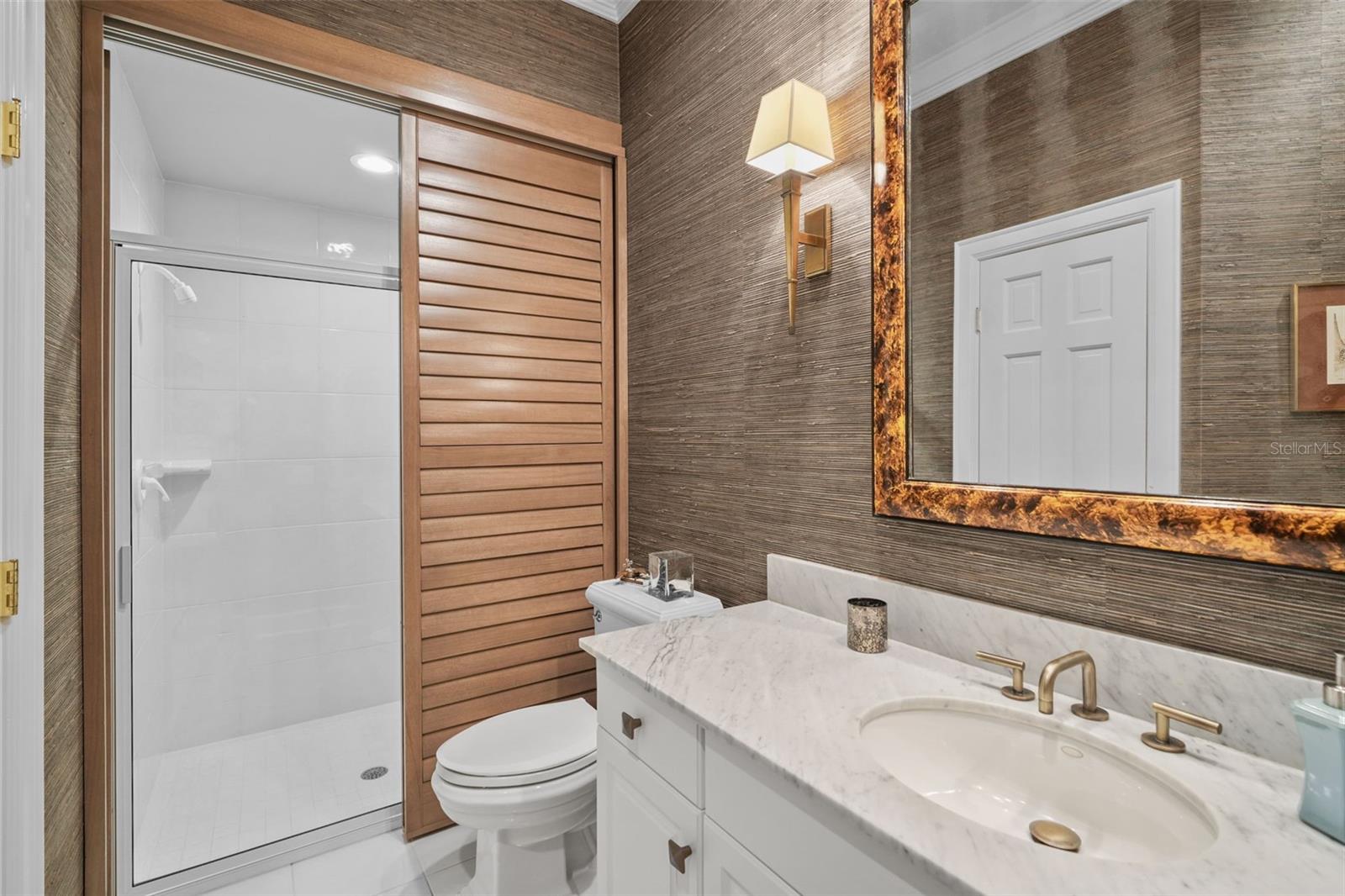 TB8473353 Property Photo