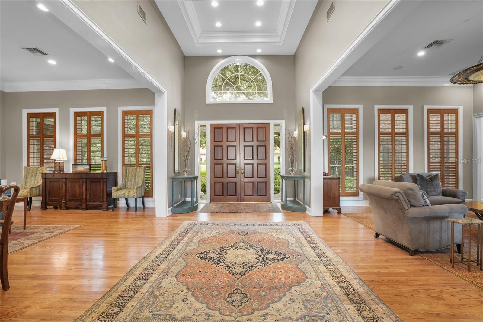 TB8473353 Property Photo