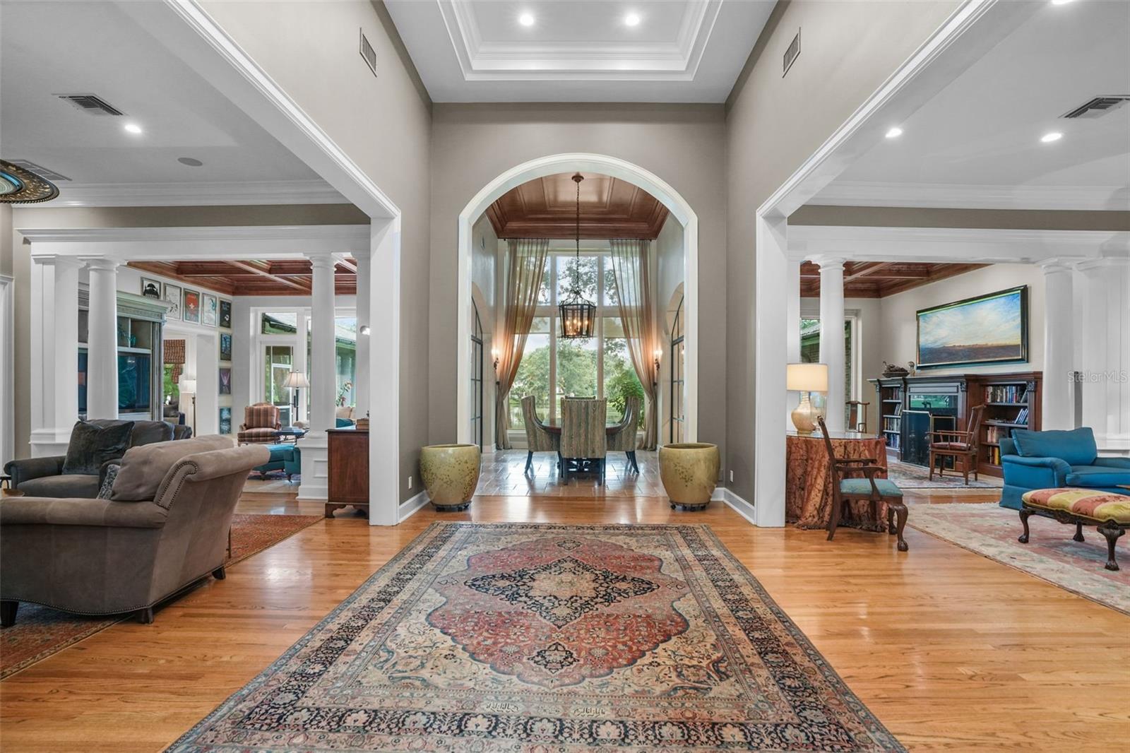 TB8473353 Property Photo