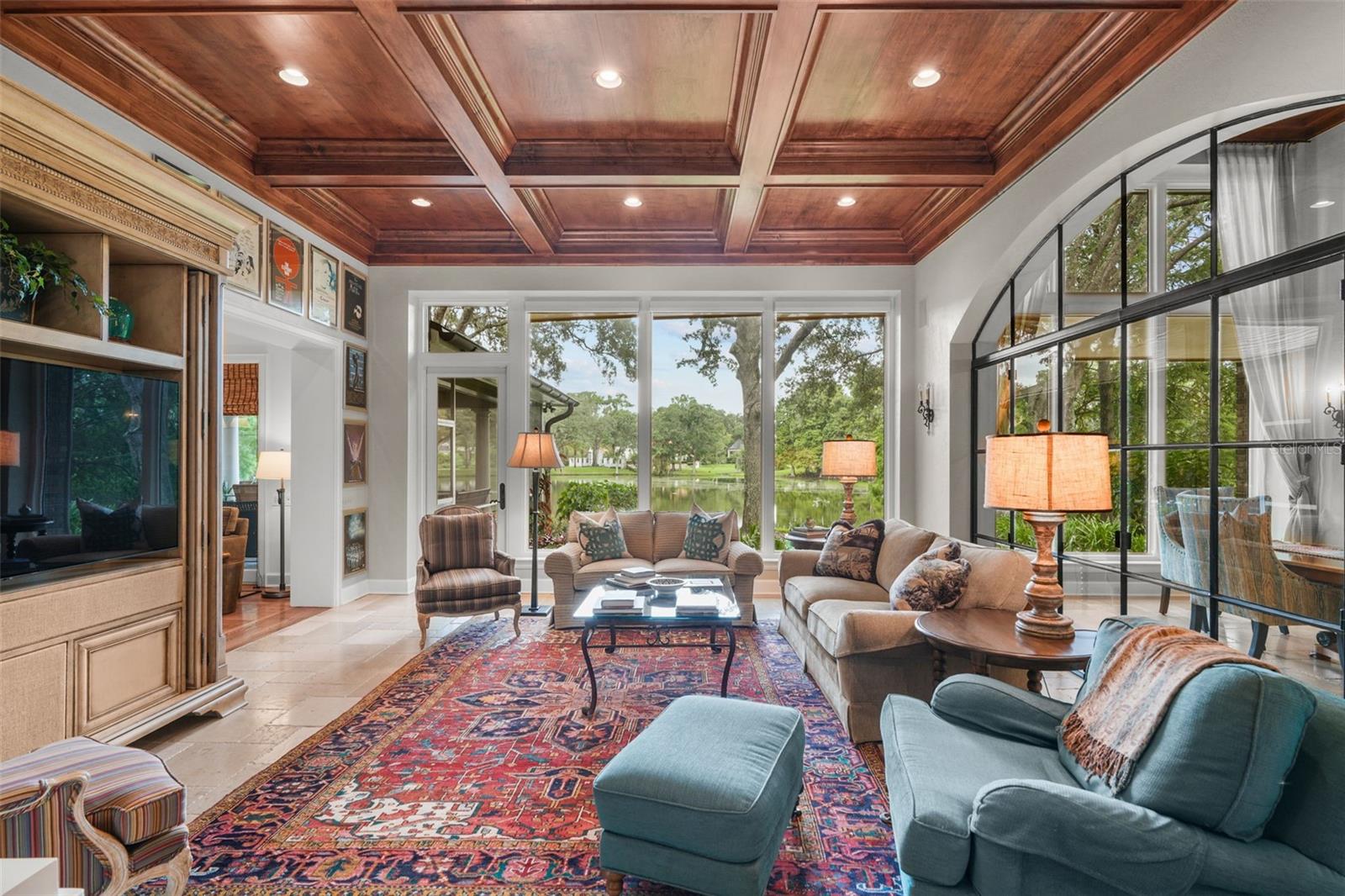 TB8473353 Property Photo