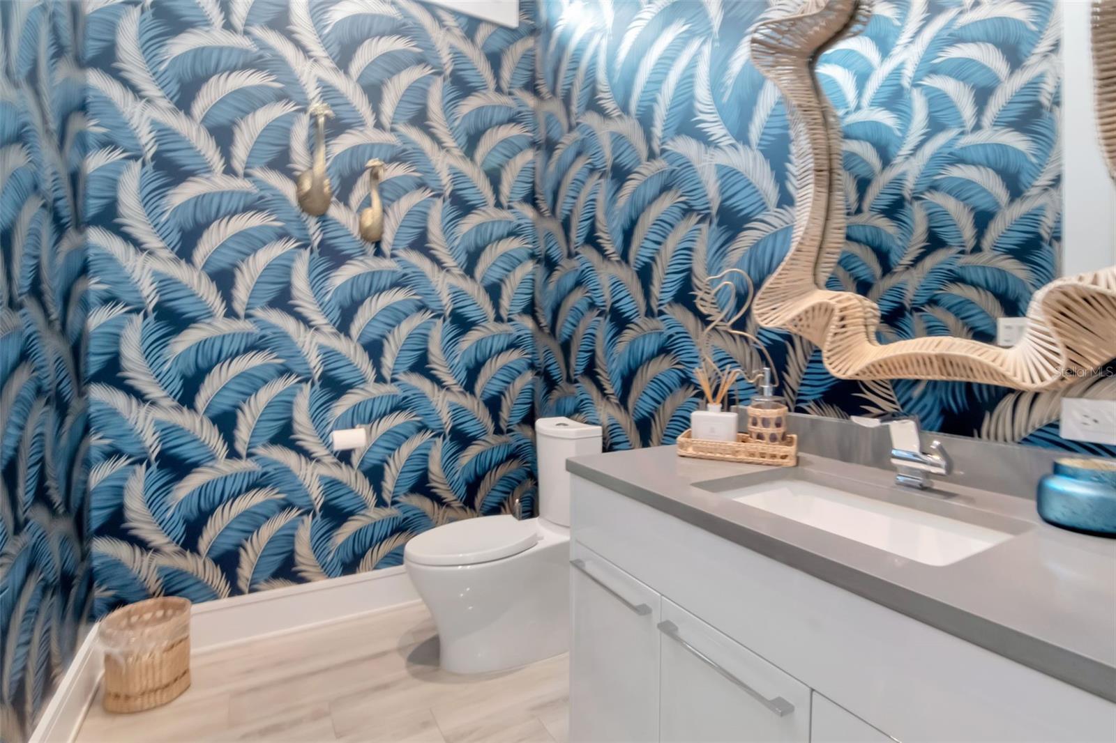 TB8473389 Property Photo