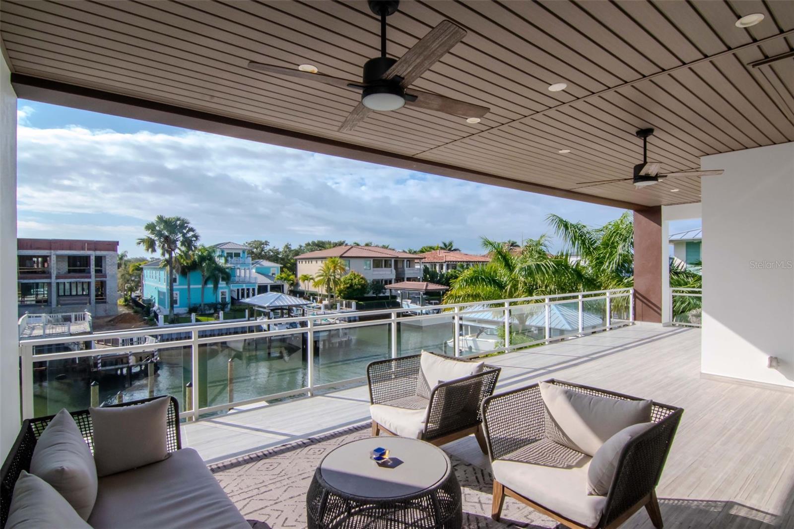 TB8473389 Property Photo