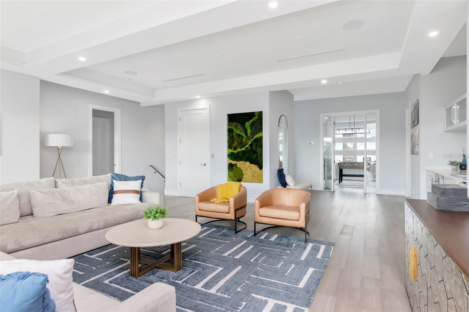 TB8473389 Property Photo