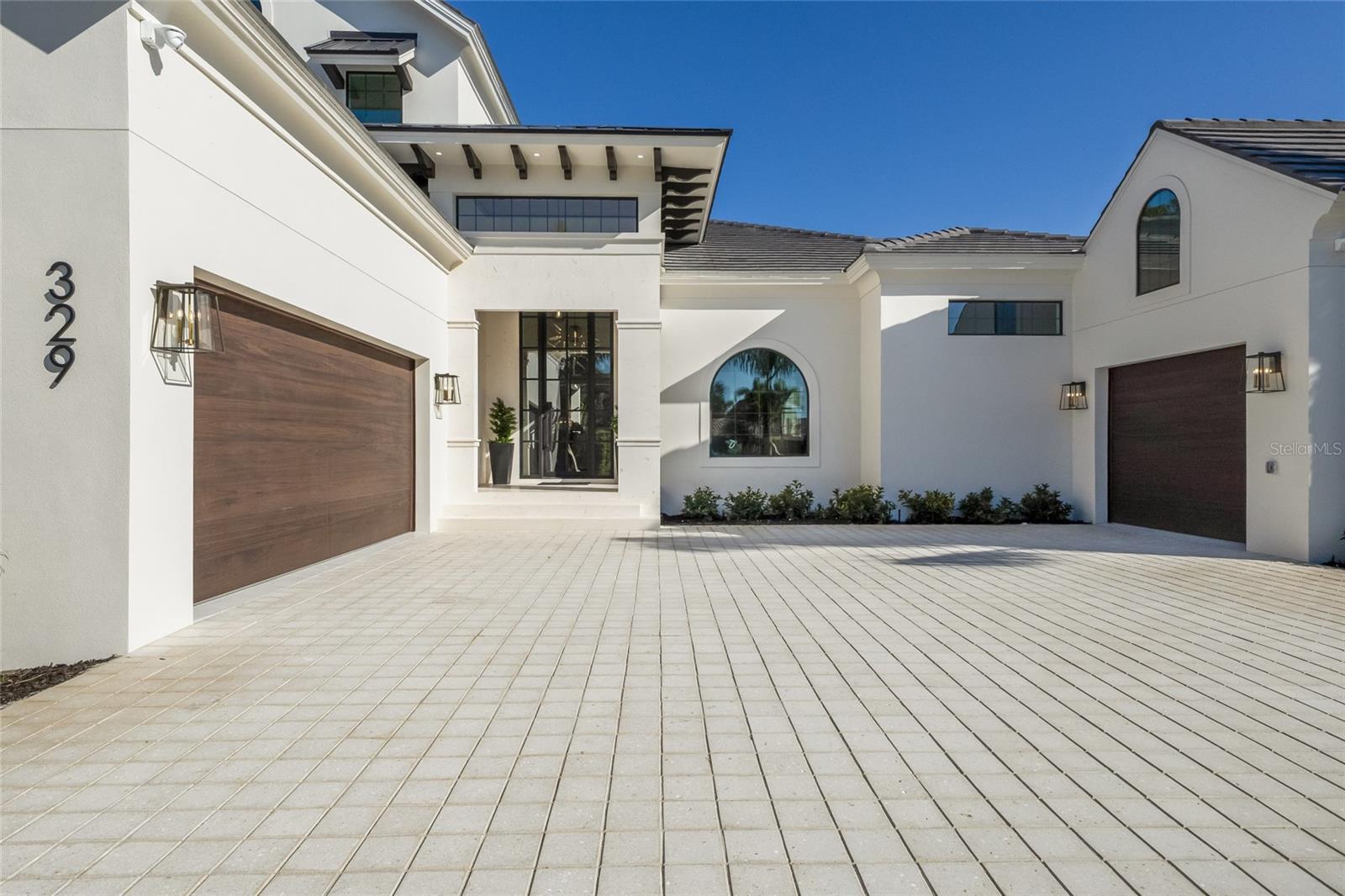 A4681496 Property Photo