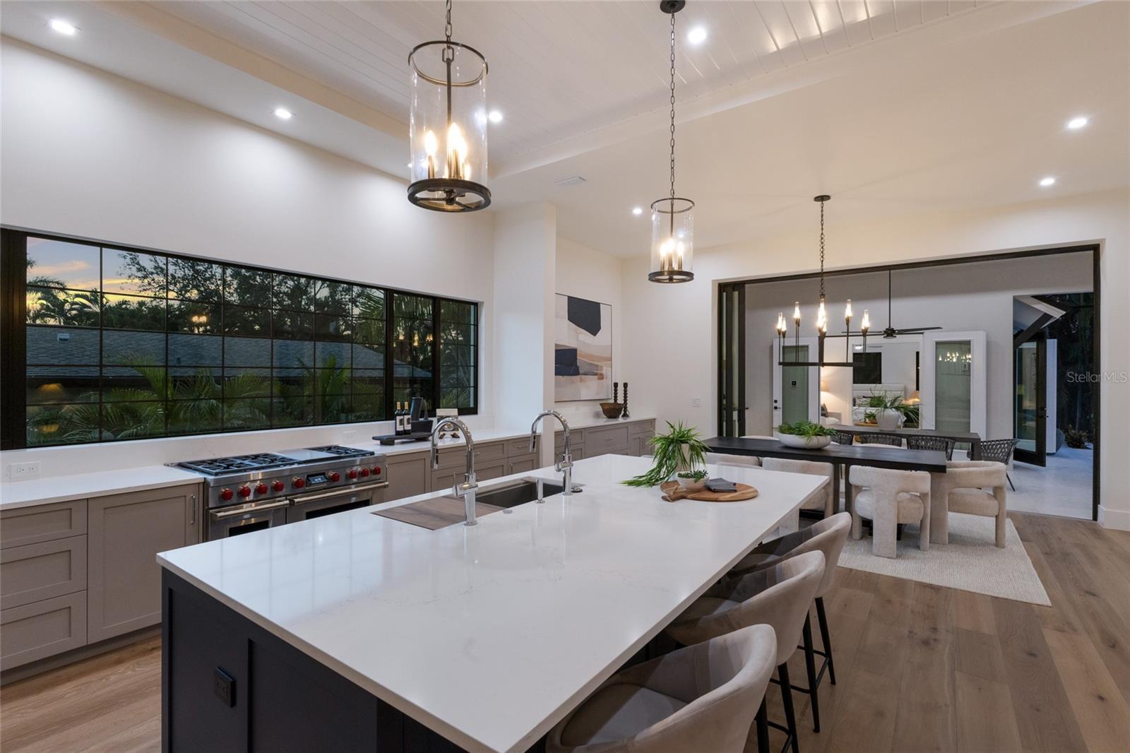 A4681496 Property Photo