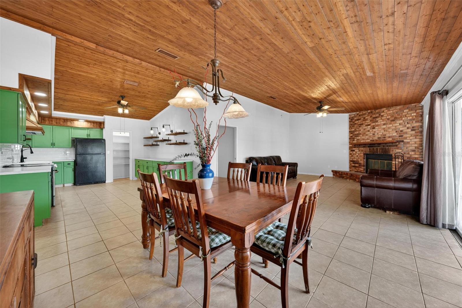 317 TOMATO HILL RD, LEESBURG, FL, 34748