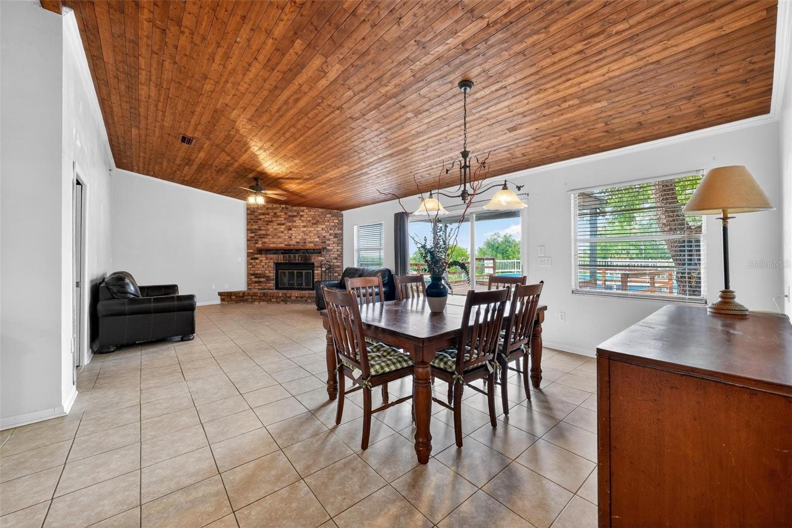 317 TOMATO HILL RD, LEESBURG, FL, 34748