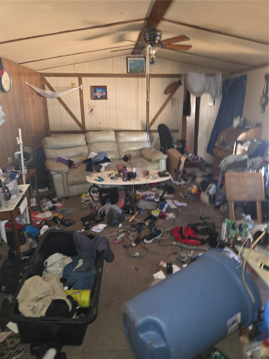 OM718243 Property Photo