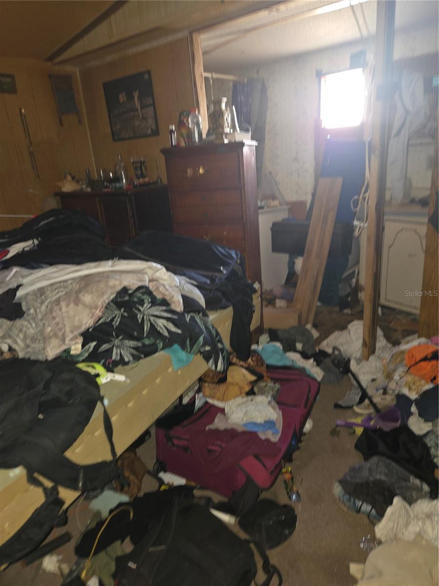 OM718243 Property Photo