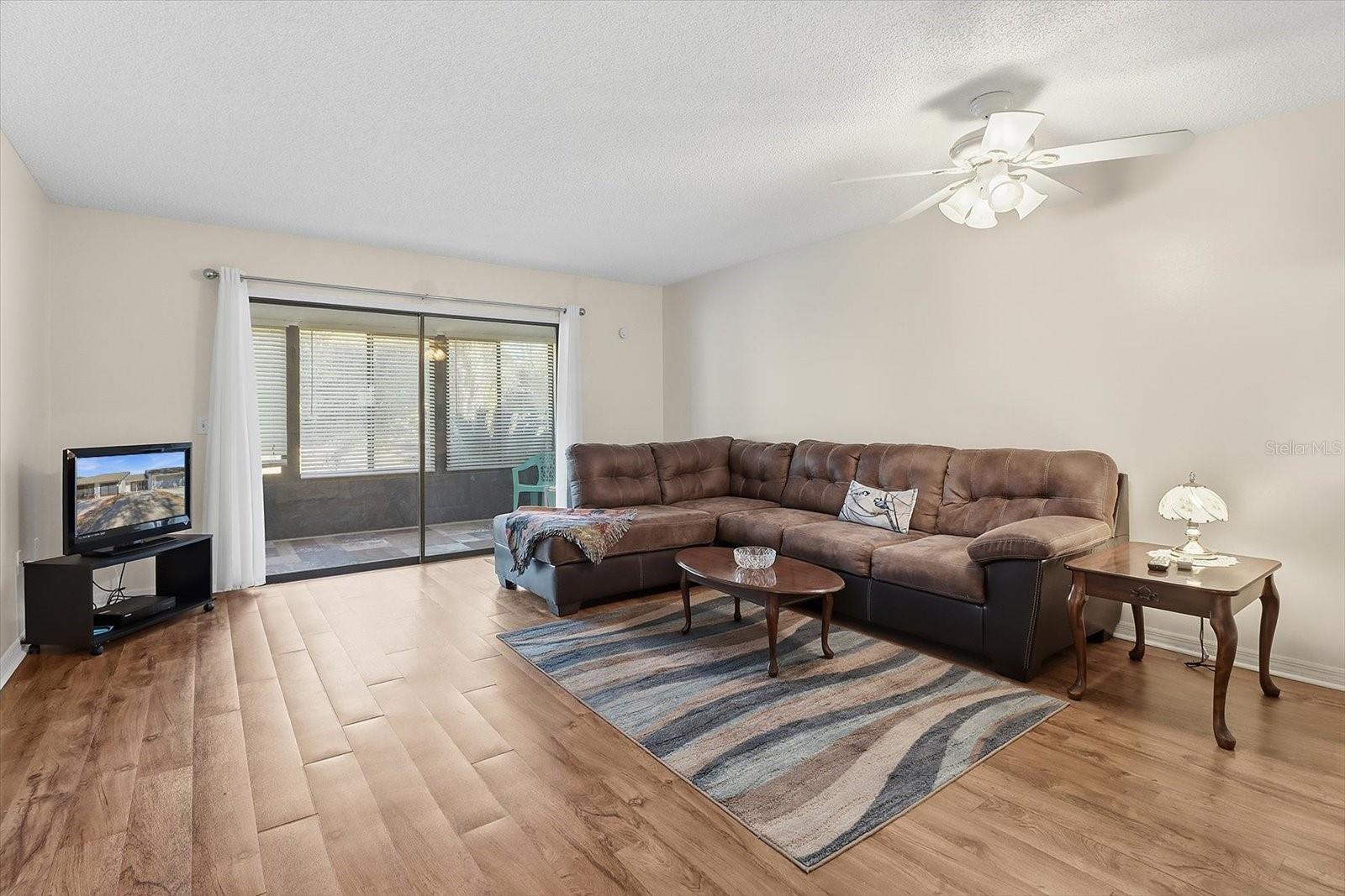 OM718251 Property Photo